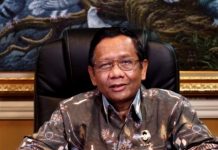 Mahfud: Persilakan Lapor Jika Ada Pungli Bansos