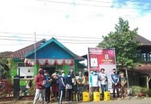 Pemdes Tanjung Raman Lakukan Penyemprotan Cegah Penyebaran COVID -19