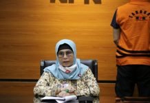 KPK Dalami Peran Teman Hiendra Soenjoto Selama Pelarian