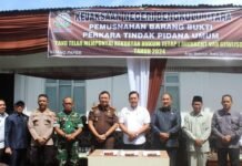 Himbau Masyarakat Patuh Terhadap Hukum, Ketua DPRD BU Hadiri Pemusnahan Barang Bukti