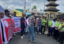 Aksi Unjuk Rasa Di Mapolda Sumsel, POSE RI Dan Aktivis Minta Evaluasi Kinerja Polsek Keluang