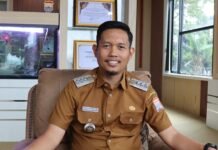 Rayakan HUT Kota Palembang, Camat Sukarami: Kita Lakukan Pengecatan