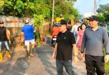 Aksi Nyata Lurah Sukajaya: Pohon Mati Dibersihkan Demi Keamanan Jalan