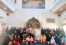 Muharram Penuh Berkah: Anak Yatim Terima Santunan di Kelurahan Sentosa