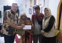 Lebaran Yatim di Kampung Literasi 26 Ilir Dipenuhi Semangat Gotong Royong