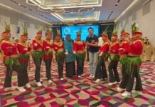 TP PKK AAL Tampil Semangat di Lomba Yel-Yel, Camat: Ini Wajah PKK Masa Kini