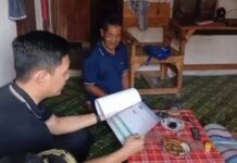 Sosok Pemimpin Inspiratif, Camat Sukarami Turun Langsung Jenguk Warga Lumpuh
