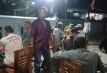 Lurah Dua Ilir : Semangat warga kelurahan Dua Ilir mengikuti lomba gaple dalam rangka HUT RI ke 80