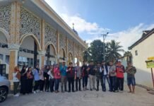 Sukseskan “Anti Mager”, Lurah Abu Huzaipah Libatkan RT/RW Bersihkan Soak Simpur