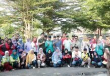 Sekcam SU II Apresiasi Antusias Warga dalam Gotong Royong Jumat Bersih
