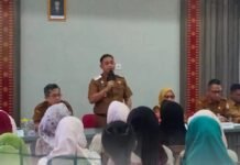 Camat IT II Bersama Warga Dua Ilir Perkuat Gerakan Cegah AIDS dan TB