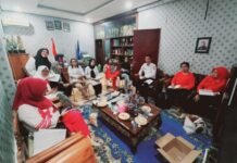 Kepsek SDN 106 Palembang Hadiri Rapat Bulanan, Bahas Kegiatan Sekolah dan Kemerdekaan