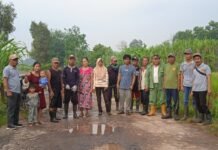 Kolaborasi Satlinmas dan Warga Hidupkan Budaya Gotong Royong di Karyajaya