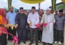 Pemerintah dan Warga Bersatu Rawat Makam Ulama, Plt Camat: “Ini Wujud Penghormatan dan Cinta”