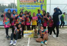 Voli Putri Dua Ilir Cetak Sejarah! Juara 1 di Turnamen Antar Warga di Lingkungan PT Pusri 2025