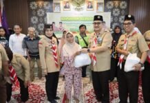 Kwarran Pramuka Kemuning Gelar Bakti Sosial dan Buka Puasa Bersama
