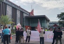 SIRA Desak Gubernur Sumsel dan Biro Umum dan Perlengkapan Setda Sumsel Batalkan Rencana Pengadaan Mobil Mewah dan Pakaian Dinas