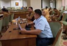 Langkah Tanggap Bencana, Camat Alexander Jadi Jembatan Aspirasi Warga Kecamatan Ilir Barat Satu