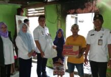 Aksi Sigap Camat dan Lurah Kalidoni Bantu Korban Kebakaran di Jl. Urip Sumoharjo