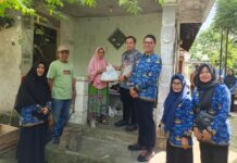 Dorong Kepedulian Sosial, Lurah Sungailais Sambangi Rumah Warga Penerima Manfaat