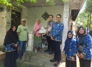 Dorong Kepedulian Sosial, Lurah Sungailais Sambangi Rumah Warga Penerima Manfaat