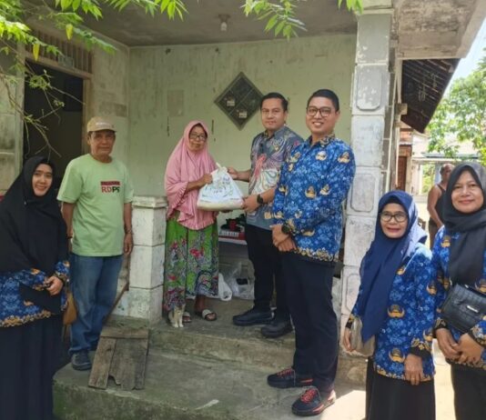 Dorong Kepedulian Sosial, Lurah Sungailais Sambangi Rumah Warga Penerima Manfaat