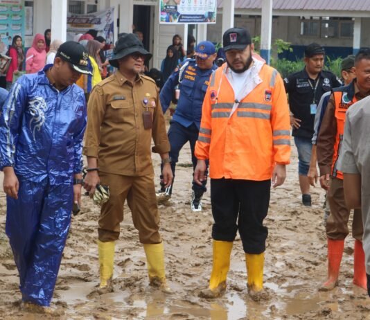 92 Sekolah Terdampak Banjir, Pemkot Padang Targetkan Belajar Kembali dalam Dua Hari