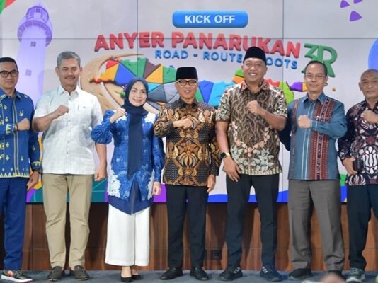 Kolaborasi Majukan Desa, Mendes Dukung Anyer Panarukan 3R Tingkatkan Kesejahteraan Warga