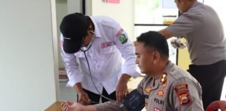 Polres Lebong Isi HUT Humas Polri dengan Aksi Sosial dan Donor Darah